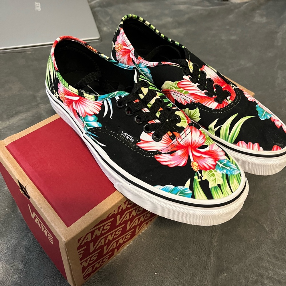 Hawaiian Floral Authentic Vans
